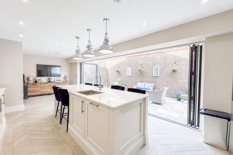 4 bedroom detached house for sale, Cotswold Way, Newport, NP19