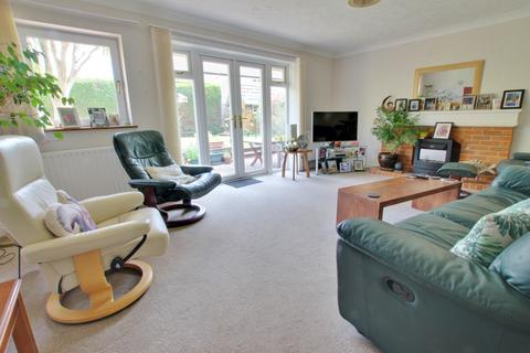 4 bedroom detached house for sale, Claypits Lane, Dibden, Southampton