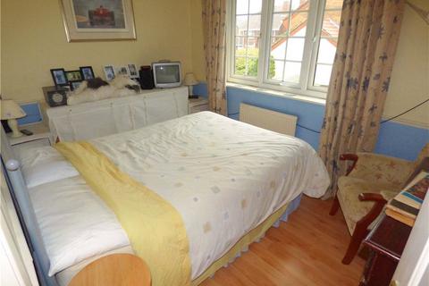 4 bedroom detached house for sale, Stephenson Way, Hedge End, Southampton