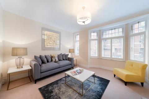 3 bedroom apartment for sale, Cavendish Buildings, Gilbert Street, London, W1K
