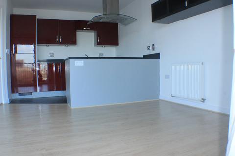 2 bedroom apartment to rent, Peebles Court, Croydon