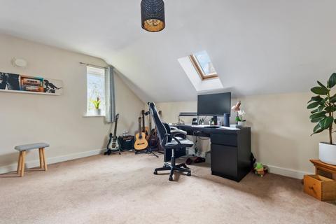 2 bedroom flat for sale, St. Gabriels Court, Horsforth, Leeds, West Yorkshire, UK, LS18