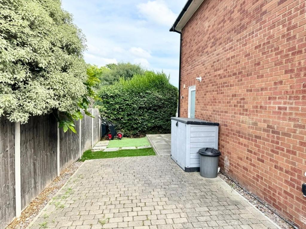 Side plot