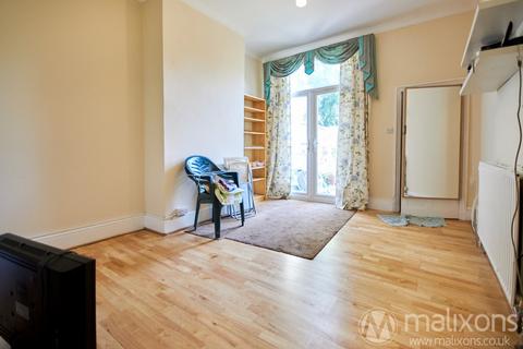 6 bedroom semi-detached house for sale, Streatham Common SW16