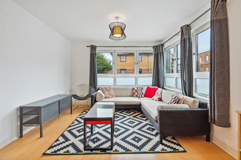 3 bedroom apartment to rent, Avenue Park Street, Flat 0/2, North Kelvinside, Glasgow, G20 8LN