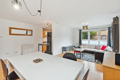 3 bedroom apartment to rent, Avenue Park Street, Flat 0/2, North Kelvinside, Glasgow, G20 8LN