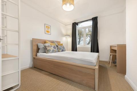 2 bedroom flat to rent, Upper Park Road, Belsize Park NW3