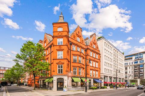 2 bedroom flat to rent, Mount Street, Mayfair, London