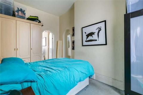 1 bedroom house to rent, Chalk Farm Road, Camden, London