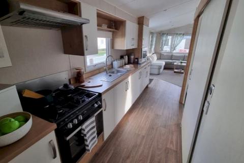 2 bedroom static caravan for sale, Alberta Holiday Park, Faversham Road CT5