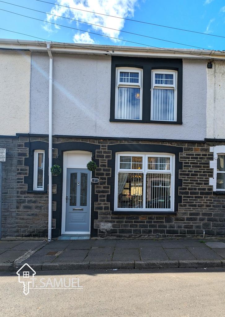 William Street, Abercynon 2 bed terraced house for sale £169,995