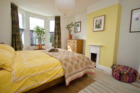 19 Bere Lane, Glastonbury, BA6 8BD