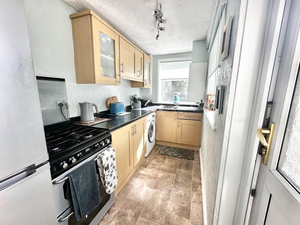 Kelvin Road, Cleveleys FY5 2 bed terraced house for sale £122,500