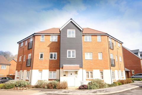 1 bedroom apartment to rent, Waxwing Park, Bracknell RG12