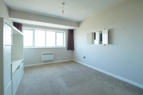 2 bedroom flat to rent, Winton Street, Bristol BS4