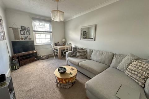 2 bedroom flat for sale, Old Mill Road, Torquay, TQ2 6AU