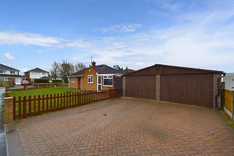 2 bedroom bungalow for sale, Shearwater Grove, Innsworth, Gloucester, Gloucestershire, GL3
