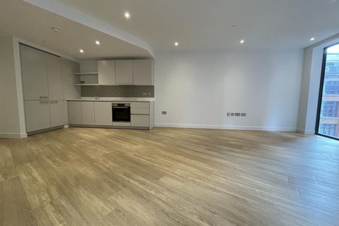 2 bedroom flat to rent, Whitworth Street, Manchester M1
