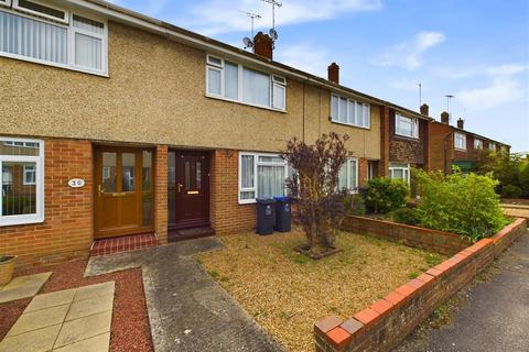 3 bedroom terraced house to rent, Hamilton Close, Worthing, BN14 8LP