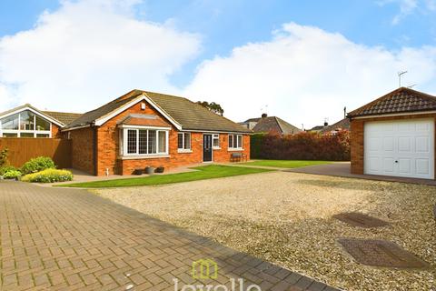 3 bedroom detached bungalow for sale, Peaks Lane, New Waltham DN36