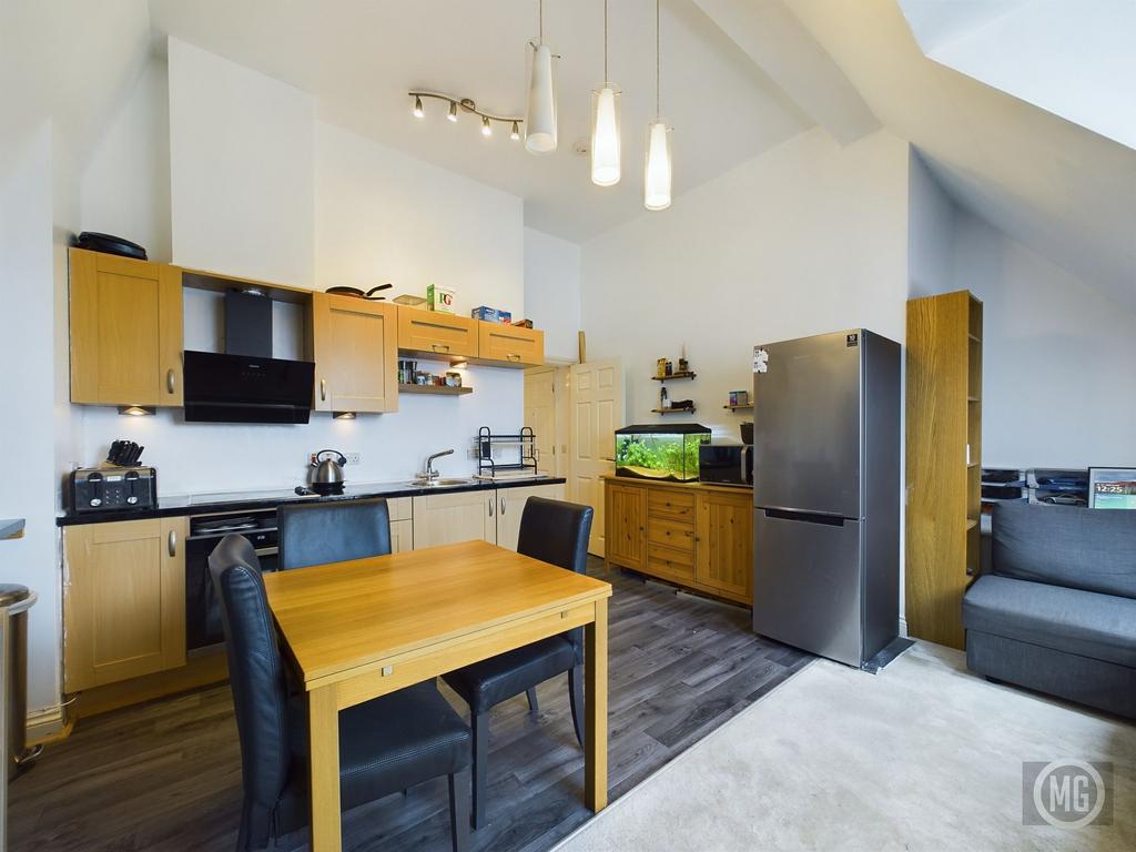 Kitchen/Living Area