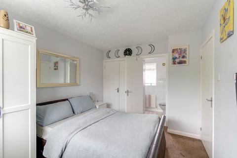 28 Bishops Gate, Birmingham, B31 4AJ