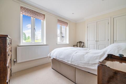 2 bedroom terraced house for sale, North Street, Midhurst, GU29