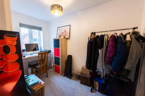 2b Wykeham Street, Strood, Rochester, ME2 3AA