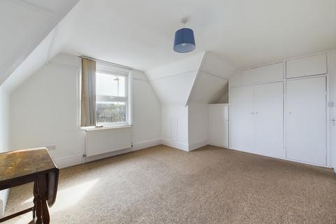 4 bedroom maisonette to rent, Station Road, Portslade, Brighton, BN41 1GA