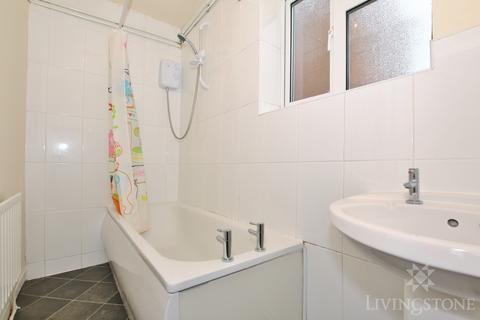 3 bedroom terraced house to rent, Mill Hill Lane, Leicester LE2