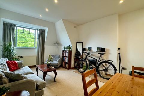 2 bedroom apartment for sale, Romeyn Road, London SW16