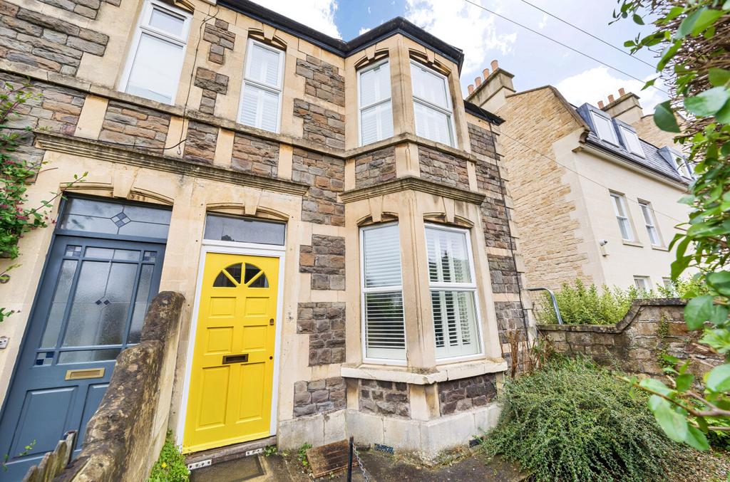 Pulteney Terrace, Bath, Somerset, BA2 3 bed end of terrace house for sale £600,000