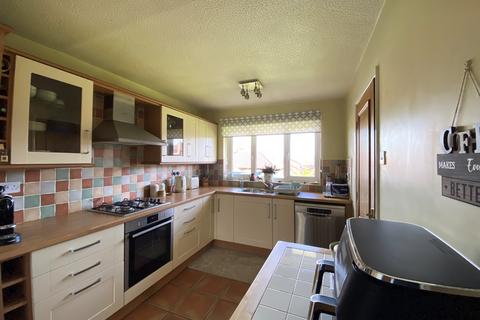4 bedroom flat for sale, Pinewood Drive, Gonerby Hill Foot, Grantham, NG31