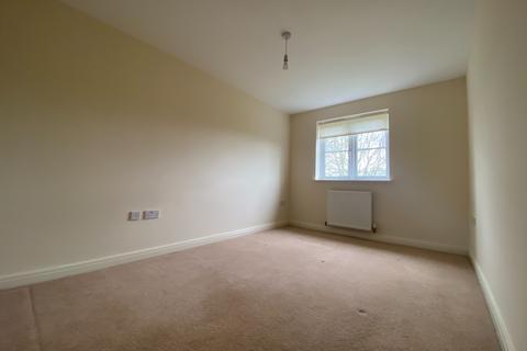 3 bedroom semi-detached house for sale, Woodbrook, Sunningdale, Grantham, NG31