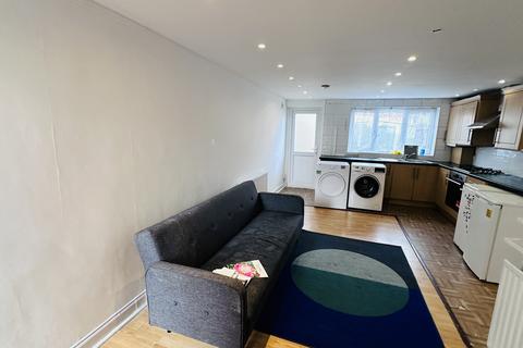 1 bedroom flat to rent, Byron Road, Wealdstone HA3