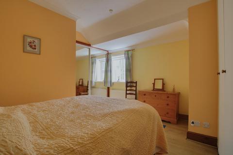 18 Rownhams Lane, North Baddesley, Southampton, SO52 9GG
