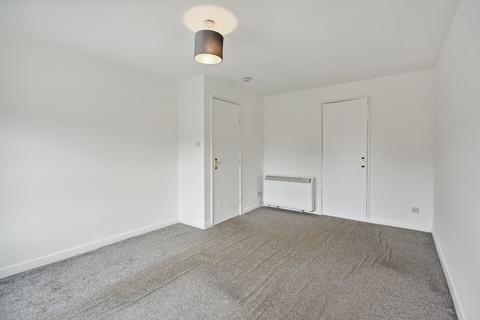 2 bedroom flat to rent, Greenholme Court, Flat 3/3 , Greenholme Street, Cathcart, Glasgow, G44 4DU