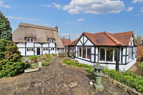 3 bedroom detached house for sale, Aston On Carrant, Tewkesbury, Gloucestershire
