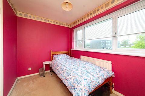 32 Cross Stile, Ashford, TN23 5EH