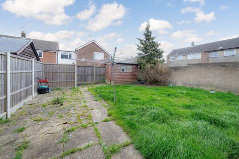 32 Cross Stile, Ashford, TN23 5EH