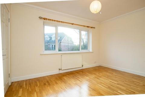 2 bedroom maisonette to rent, Kendal Court, Radcliffe Road, West Bridgford, Nottingham, NG2