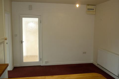 3 bedroom semi-detached bungalow to rent, Martin Street, Baltonsborough BA6