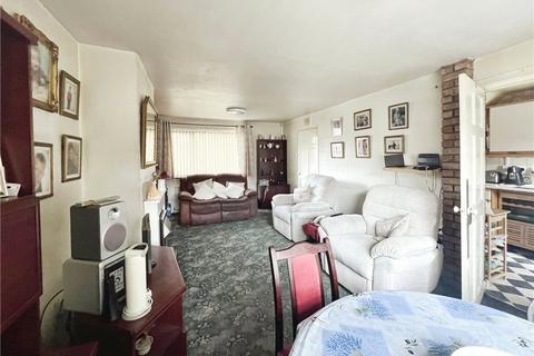 3 bedroom terraced house for sale, Bedale Drive, Leicester, Leicestershire