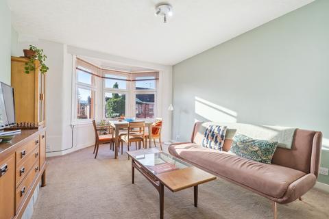 2/1, 14 Halbert Street, G41 3TU