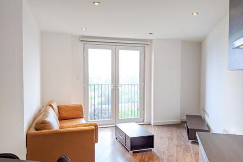 2 bedroom apartment to rent, 8th Floor – 2 Bedroom, 2 bath- Alto, Sillavan Way, Salford