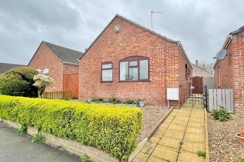 2 bedroom detached bungalow for sale, Weavers Croft, Harleston