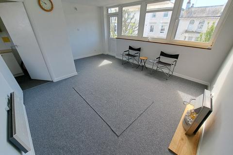 Studio for sale, Pevensey Road, Town Centre, Eastbourne BN21