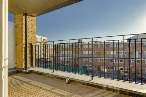 3 bedroom apartment for sale, Rockland Apartments, London E3
