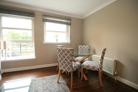 3 bedroom flat to rent, Carfrae Street, Glasgow G3