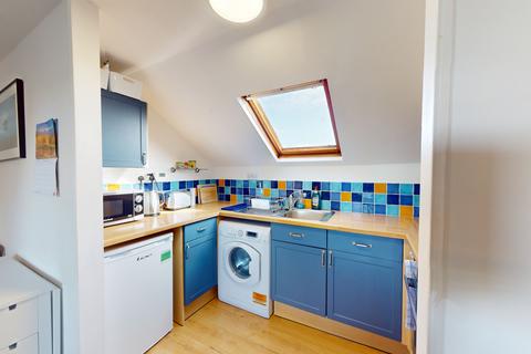 2 bedroom flat to rent, Beaconsfield villas, Brighton, BN1